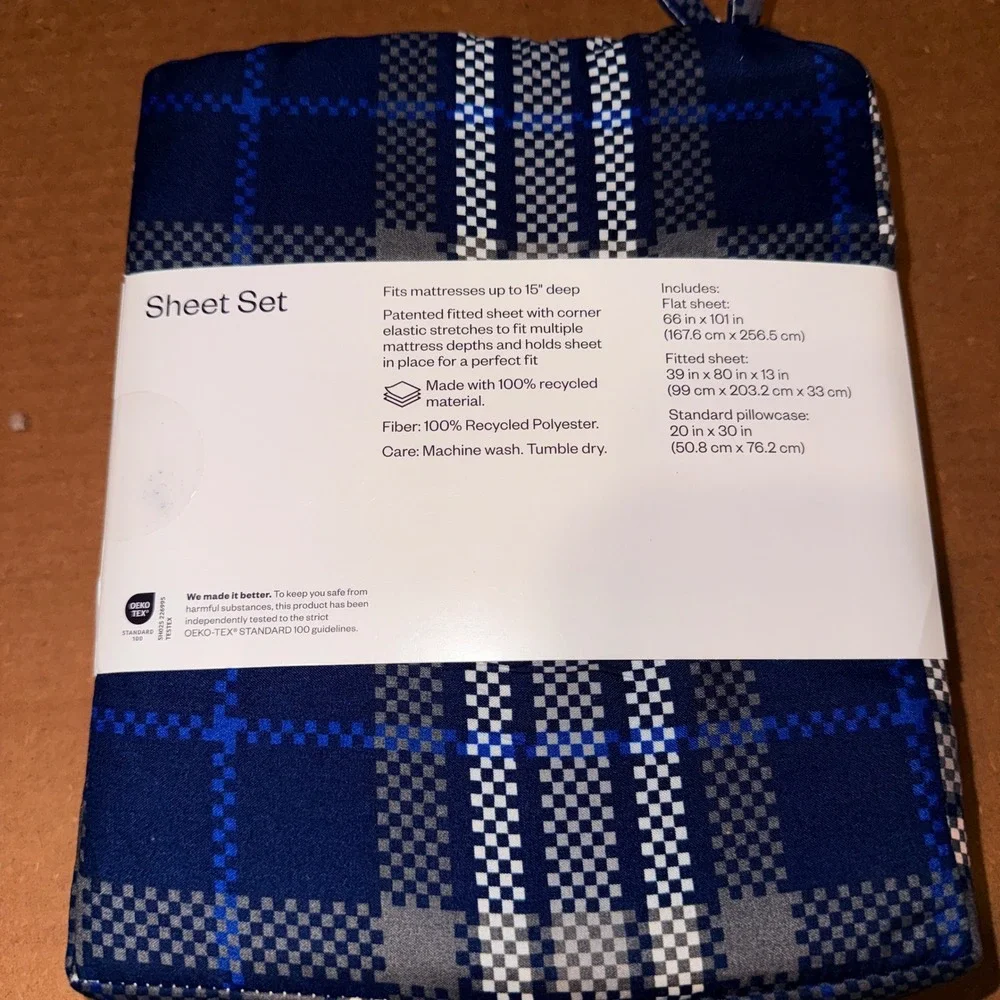 Room Essentials Sheet Set Twin XL New Blue Plaid Microfiber 3pc Bedding